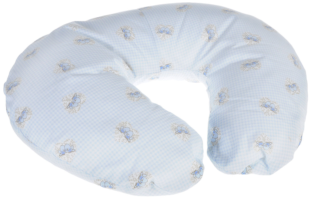 Plantex Подушка для кормящих и беременных мам Comfy Small Птички1030_голубой, птички Plantex Подушка для кормящих и беременных мам Comfy Small Птички1030_голубой, птичкиМногофункциональная подушка Plantex Comfy Small. Птички идеальна для удобства ребенка и его родителей. Зачастую именно эта модель называется подушкой для беременных. Ведь она создана именно для будущих мам с учетом всех анатомических особенностей в этот период. На любом сроке беременности она бережно поддержит растущий животик и поможет сохранить комфортное и безопасное положение во время сна. Также подушка идеально подходит для кормления уже появившегося малыша. Позже многофункциональная подушка поможет ему сохранить равновесие при первых попытках сесть. Чехол подушки выполнен из 100% хлопка и снабжен застежкой-молнией, что позволяет без труда снять и постирать его. Наполнителем подушки служат полистироловые шарики - экологичные, не деформируются сами и хорошо сохраняют форму подушки. Подушка для кормящих и беременных мам Plantex - это удобная и практичная вещь, которая прослужит вам долгое время. Подушка поставляется в сумке-чехле.