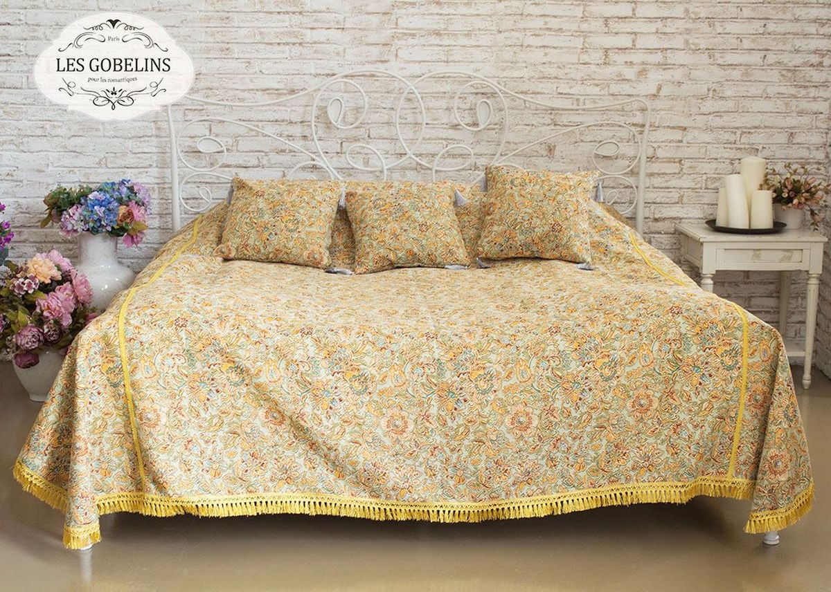 Покрывало на кровать Les Gobelins Vitrail De Printemps, 240х260 см. lns184805lns184805 Покрывало на кровать Les Gobelins Vitrail De Printemps, 240х260 см. lns184805lns184805Общий размер: евро макси Размер покрывала: 240х260 см Размер наволочек: Без наволочек Материал: Хлопковый гобелен Длина ворса: Отсутствует Состав: 52% хлопок, 48% полиэстер Отделка: Бахрома и кисти Производитель: Les Gobelins Cтрана производства: Россия Упаковка: Полиэтиленовый пакет
