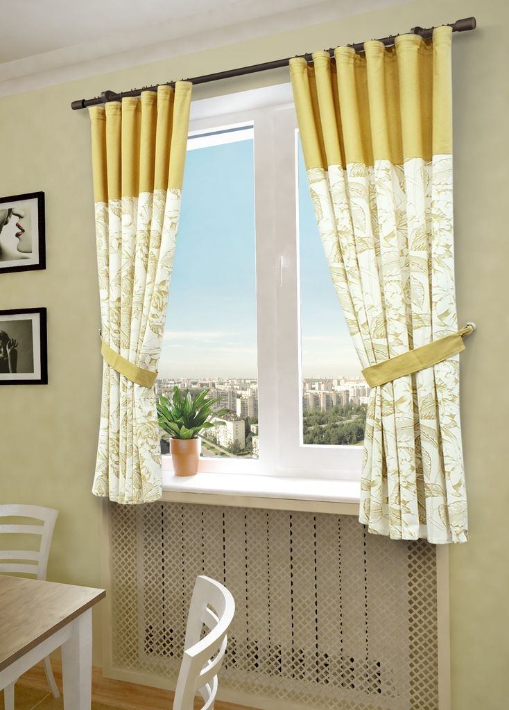 Комплект штор Sanpa Home Collection Гиацинт, на ленте, цвет: бежевый, высота 180 смКШГИАЦИНТ(5)бежевый, , 145*180 +подхваты Комплект штор Sanpa Home Collection Гиацинт, на ленте, цвет: бежевый, высота 180 смКШГИАЦИНТ(5)бежевый, , 145*180 +подхватыКомплект штор Гиацинт, выполненный из хлопка, великолепно украсит любое окно. Комплект состоит из двух штор и двух подхватов. Оригинальный рисунок и приятная цветовая гамма привлекут к себе внимание и органично впишутся в интерьер помещения. Этот комплект будет долгое время радовать вас и вашу семью! В комплект входит: Штора: 2 шт. Размер (Ш х В): 145 см х 180 см. Подхват: 2 шт.