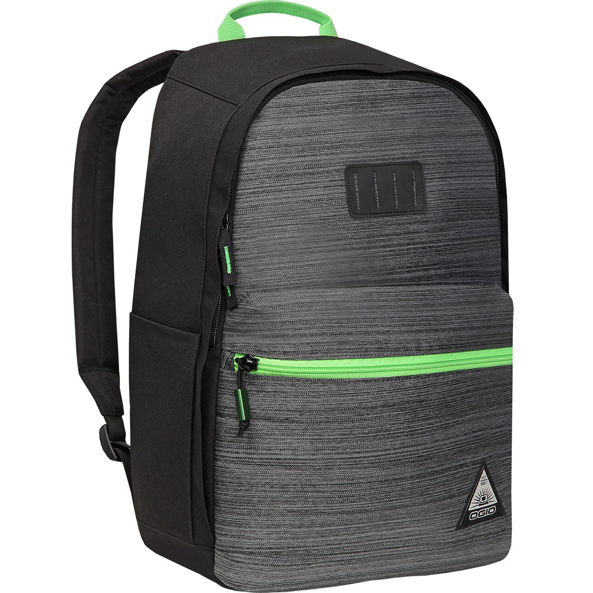 Рюкзак городской OGIO Urban. Lewis Pack (A/S), цвет: темно-серый, салатовый. 031652226944BP-001 BK Рюкзак городской OGIO Urban. Lewis Pack (A/S), цвет: темно-серый, салатовый. 031652226944BP-001 BKКомпактный, но при этом достаточно вместительный рюкзак от Ogio. Имеется специализированный отсек для ноутбука а также уплотненный карман для ценных вещей на молнии. Внешний передний и боковой карманы на вертикальной молнии обеспечивают быстрый доступ к содержимому, позволяя всегда держать необходимые аксессуары и документы поблизости.