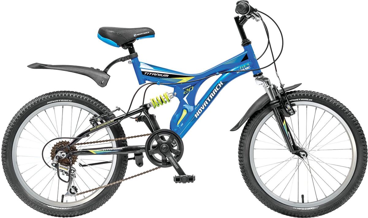 Велосипед детский Novatrack Titanium, цвет: синий, 2020SS6V.TITANIUM.BL5 Велосипед детский Novatrack Titanium, цвет: синий, 2020SS6V.TITANIUM.BL5Если ваше чадо подросло и уже неодобрительно относится к детским велосипедам, то обратите внимание на новинку - Novatrack Titaniun 20’’. Это настоящий горный велосипед для ребят 7-10 лет. На 20-дюймовых колесах можно кататься не только во дворе, но и по более сложным маршрутам – ухабистым парковым тропинкам, небольшим горкам, где езда без амортизаторов была бы не простой. Велосипед оснащен передним и задним ручным тормозом, которые при синхронной работе обеспечивают наилучшее торможение при спуске с наклонной поверхности, а одна из шести скоростей помогает легко преодолеть сложный подъем. Переключение передач очень нравится мальчишкам, во-первых – это атрибут велосипедов для «знатоков» велоспорта, коим ваше чадо быстрее мечтает стать, во-вторых, ребенок учится анализировать ситуацию и выбирать соответствующую скорость для комфортной езды. С велосипедом Novatrack Titaniun 20’’ ваш ребенок точно не засидится дома, а будет активно двигаться на свежем воздухе, эффективно укрепляя мышцы,...