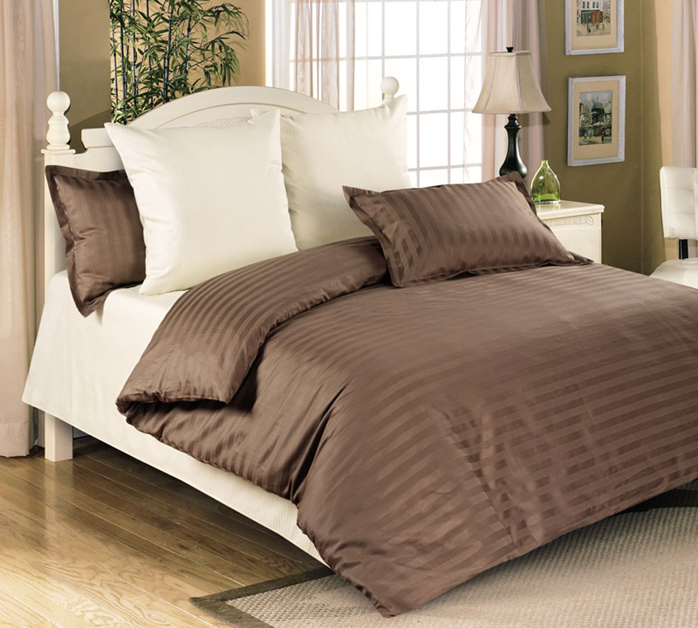 Комплект белья Folke Stripes, 2-спальный с евро простыней, наволочки 50x70, цвет: моккоBEDSETM2 Комплект белья Folke Stripes, 2-спальный с евро простыней, наволочки 50x70, цвет: моккоBEDSETM2Комплект постельного белья Stripes изготовлен из натурального, 100% хлопка страйп-сатина сложного плетения, создающего эффект чередования матовых и глянцевых полос. У постельного белья гладкая и приятная на ощупь фактура с шелковым блеском. Белье Stripes - это вечная классика и изысканный вкус.