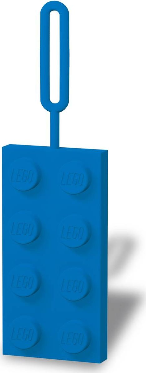 Бирка для багажа LEGO, цвет: синий. 5139051390 Бирка для багажа LEGO, цвет: синий. 5139051390Силиконовая бирка надежно крепится к багажу с помощью петли. Яркий и неповторимый дизайн сразу же привлечет внимание, и вы легко отыщите свой чемодан на транспортной ленте. Запишите свои контактные данные на обратной стороне бирки и можете не бояться, что ваш чемодан потеряется, ведь теперь работники аэропорта точно будут знать его хозяина.