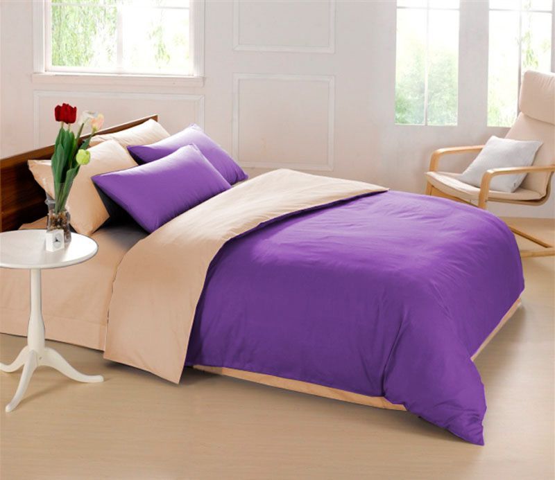 Постельное белье Sleep iX Perfection, евро, цвет: темно-фиолетовый, бежевыйpva215398 Постельное белье Sleep iX Perfection, евро, цвет: темно-фиолетовый, бежевыйpva215398Известно, что цвет напрямую воздействует на психологическое и физическое состояние человека. Специально для наших покупателей мы внесли описание воздействия каждого цвета в комплекты постельного белья Perfection. Фиолетовый – цвет мечтателей. Вызывает снижение физической активности, усиливает духовность, творчество. Цвет помогает при различных воспалительных заболеваниях, мигренях, нормализует состояние лимфатической системы. Бежевый – обладает внутренней теплотой, заряжает положительной энергетикой и способствует формированию душевной гармонии. Человек ощущает себя в окружении бежевого цвета очень спокойно. Производитель: Sleep iX Материал: Микрофреш (100 г/м2) Состав материала: 100% микрофибра Размер: Двуспальное (евро) Размер пододеяльника: 200х220 см Тип застежки на пододеяльнике: Молния (100 см) Размер простыни: 220х240 (обычная) Размер наволочек: 50х70 и 70х70 (по 2 шт) Тип застежки на наволочках: Клапан (20 см) ...