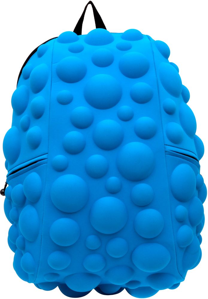 Рюкзак городской MadPax Bubble Full, цвет: голубой, 32 лBP-001 BK Рюкзак городской MadPax Bubble Full, цвет: голубой, 32 лBP-001 BKРюкзаки серии Full отлично подойдут для старшеклассников и взрослых. Яркий, с оригинальным 3D дизайном, ортопедической спинкой он станет незаменимым спутником любого школьника и взрослого.Рюкзак удобен не только для использования в школе, но и отлично подойдет для катания на роликах, скейтах, велосипедах. Он идеален для всех кто любит активный образ жизни.Все 3D элементы мягкие и вы можете не беспокоится о своей безопасности и безопасности окружающих.Ортопедическая спинка поможет избежать искривления позвоночника. Мягкие воздухопроницаемые широкие лямки (6 см) с нагрудным ремнем правильно распределят вес.Особенности:одно основное отделение на молнииотделение для ноутбука до 17мягкие воздухопроницаемые широкие лямки (6 см)нагрудный ременьортопедическая спинка с мягкой обивкойдва боковых кармана на молнии