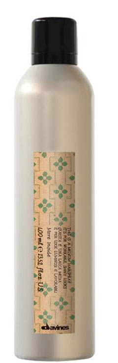 Davines More Inside Extra Strong Hair-spray its for Mmaximum Hold Лак экстра сильной фиксации для экстремальной стойкости укладки, 400 мл3078 Davines More Inside Extra Strong Hair-spray its for Mmaximum Hold Лак экстра сильной фиксации для экстремальной стойкости укладки, 400 мл3078Моделирующая помада Davines помогает придавать волосам текстуру без утяжеления. Средство незаметно на волосах, позволяет менять форму укладки, запоминая созданные очертания. Особая формула обеспечивает наполнение влагой и позволяет налету оставаться на волосах. Благодаря постепенному высвобождению действующих компонентов эффект поддерживается долгое время. Способ применения:Помада Давинес рекомендована для коротких волос. Для получения волнистой текстуры наносите на влажные волосы, для четких очертаний – на сухие. Объем: 400 мл