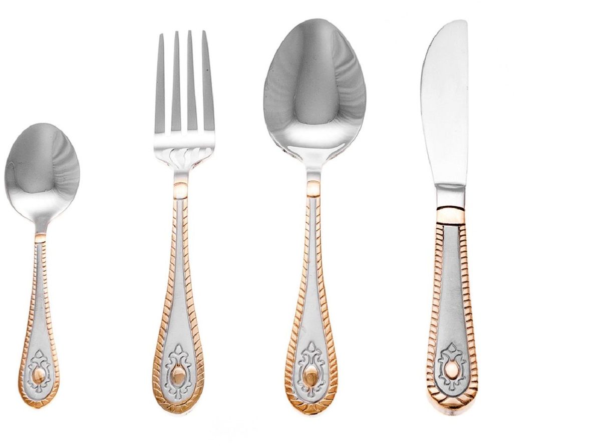 Набор столовых приборов Elff Decor, 24 предмета. 1400-050115510 Набор столовых приборов Elff Decor, 24 предмета. 1400-050115510Столовый набор 24 предмета в подарочной упаковке Состоит из: 6 столовых ложек 6 столовых вилок 6 ножей 6 чайных ложек Высококачественная нержавеющая сталь 18/10 Эксклюзивный дизайн