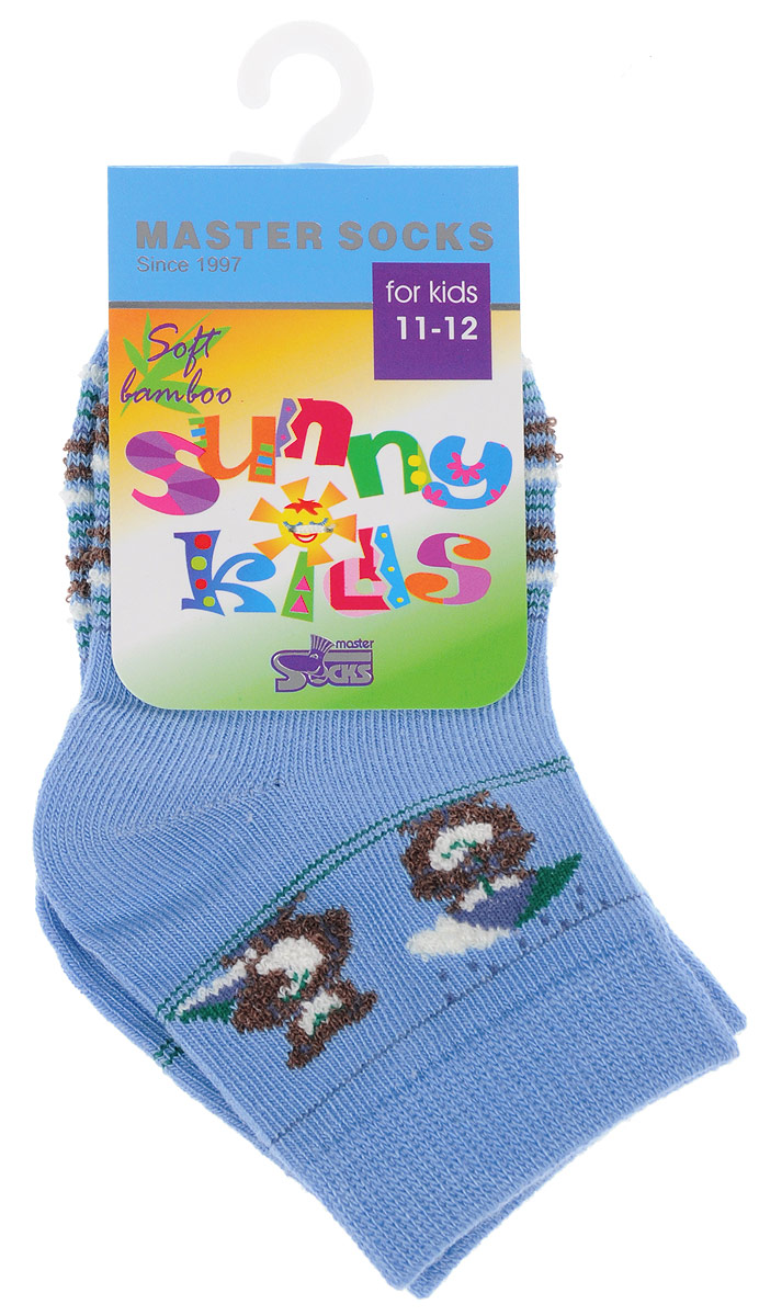 Носки82605 Носки82605Комфортные и прочные носки Master Socks Sunny Kids выполнены из бамбука и эластичного хлопка с добавлением полиамида. Материал изделия очень мягкий и приятный на ощупь, хорошо тянется, не деформируясь. Эластичная резинка мягко облегает ножку ребенка, обеспечивая удобство и комфорт. Модель оформлена принтом в полоску, украшена объемным изображением медвежат, связанным из пряжи с петельками. Такие носочки станут отличным дополнением к детскому гардеробу! Уважаемые клиенты! Размер, доступный для заказа, является длиной стопы.