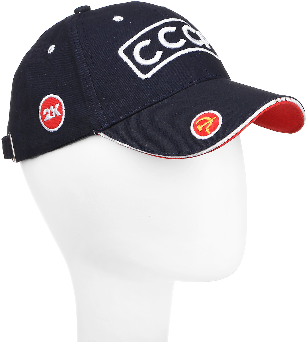 Бейсболка124225_navy/white/red Бейсболка124225_navy/white/redБейсболка 2K Sport Retro выполнена из натурального хлопка и имеет классическую панельную конструкцию. Модель с плотным козырьком оформлена объемными фирменными вышивками и вышивками с символикой СССР. Бейсболка имеет небольшие отверстия, обеспечивающие дополнительную вентиляцию. Объем бейсболки регулируется при помощи хлястика с металлической застежкой-фиксатором, оформленной гравировкой.