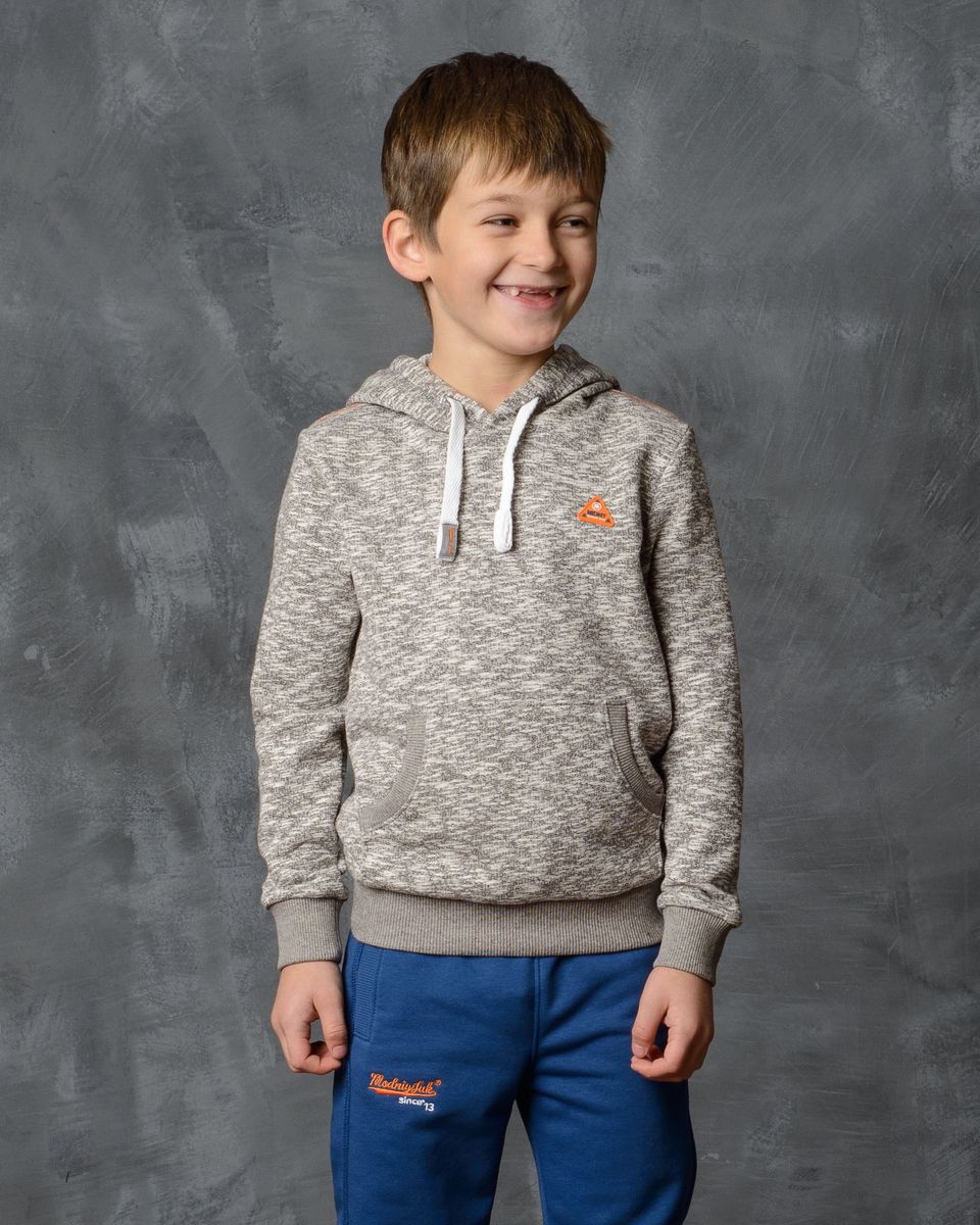 Толстовка25В00030500/MDNY_AUTHENTIC/ Толстовка25В00030500/MDNY_AUTHENTIC/Толстовка Modniy Juk изготовлена из высококачественной мягкой ткани с начесом. Модель полуприлегающего силуэта с длинными рукавами. Низ изделия и манжеты рукавов выполнены из трикотажной резинки. Капюшон дополнен шнурком. Не стесняет движения. Яркая нашивка в стиле Modniy Juk.