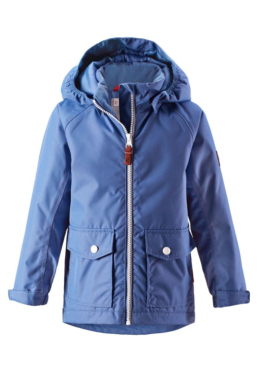 Куртка521485R655 Куртка521485R655Куртка Reima исполнена из высокотехнологичной ткани не пропускающей влагу, но не препятствующей циркуляции воздуха. Мембранная ткань пропускает влагу наружу когда ребенок потеет, но не позволяет ей проникнуть внутрь, что отлично при активных играх.