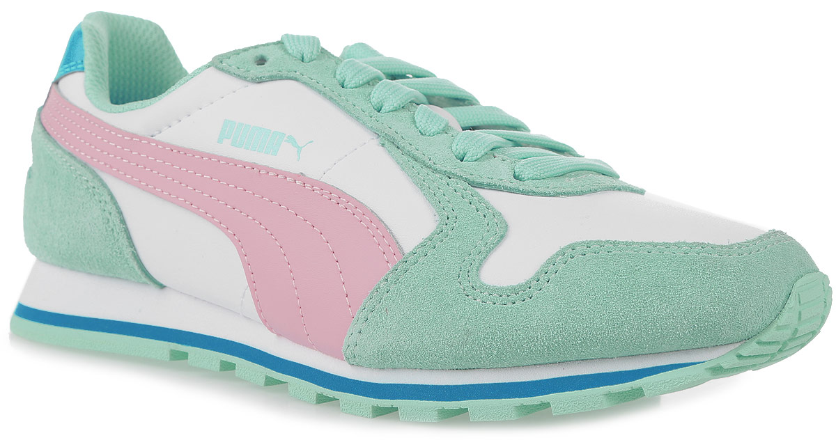 Кроссовки детские Puma, цвет: белый, бирюзовый. 35908712. Размер 5,5 (37,5)35908712 Кроссовки детские Puma, цвет: белый, бирюзовый. 35908712. Размер 5,5 (37,5)35908712Разработанные в лучших традициях Puma, кроссовки серии ST Runner - идеальный вариант для прогулок и активного отдыха. Верхняя часть обуви из натуральной кожи с мягкими замшевыми вставками и накладками обеспечивает комфорт и прекрасную посадку по ноге. Рельефная поверхность подошвы гарантируют отличное сцепление на любых поверхностях. Традиционная шнуровка вместе с мягким язычком обеспечивает надежную фиксацию ноги. В таких кроссовках вашим ногам будет комфортно и уютно. Модель ST Runner L - это неповторимый дизайн, новое прочтение классической традиции и прекрасное дополнение к стильному повседневному гардеробу.