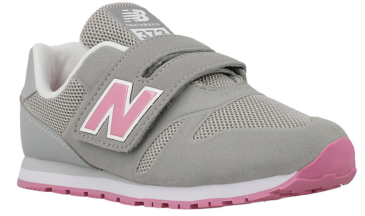 Кроссовки для девочки New Balance 373, цвет: серый, розовый. KA373YPY/M. Размер 13 (31)KA373YPY/M Кроссовки для девочки New Balance 373, цвет: серый, розовый. KA373YPY/M. Размер 13 (31)KA373YPY/MМодные кроссовки от New Balance очаруют вашего ребенка с первого взгляда! Модель изготовлена из сетчатого текстиля и искусственной кожи. Модель дополнена на язычке логотипом бренда. Ремешок на застежке - липучке надежно фиксируют обувь на ноге. Подкладка и стелька из текстиля, обеспечат комфорт и уют детским ножкам. Подошва с рифлением гарантирует отличное сцепление с любыми поверхностями. Стильные кроссовки займут достойное место в гардеробе вашего ребенка.