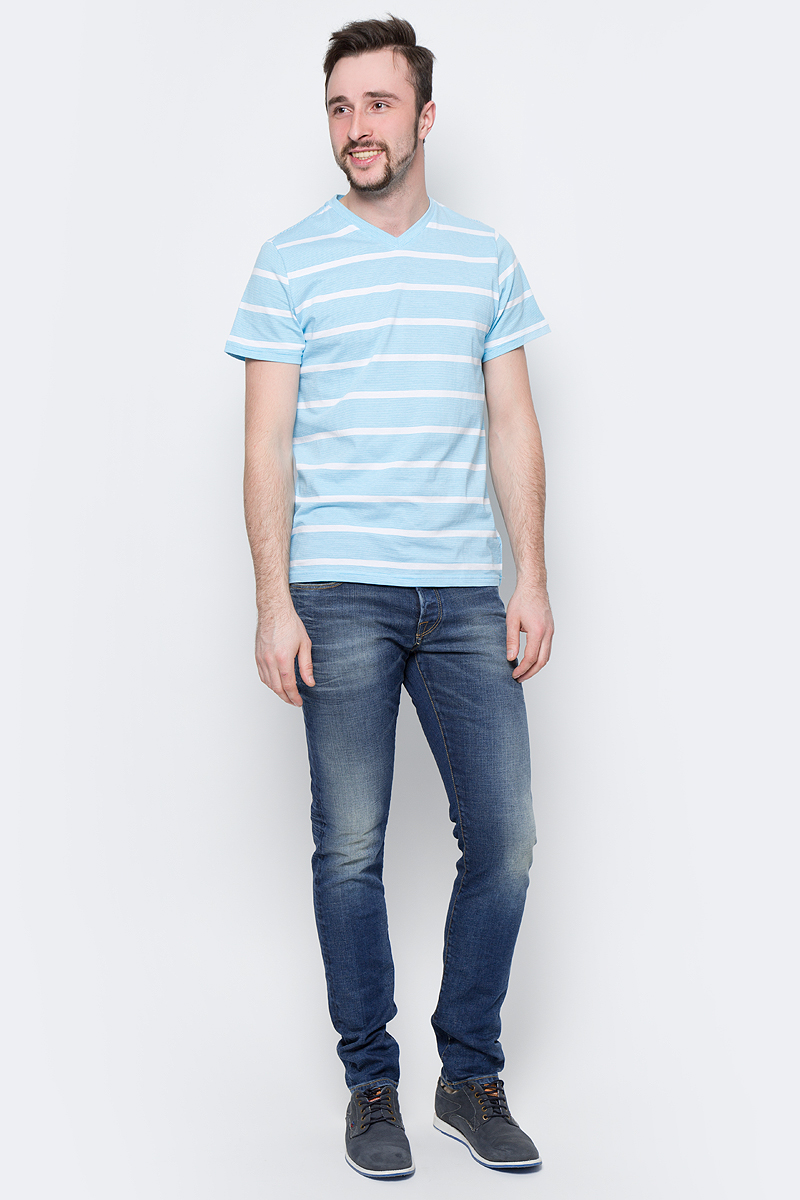 Футболка мужская Sela, цвет: светлый аквамарин. Ts-211/2061-7214. Размер XS (44)Ts-211/2061-7214 Футболка мужская Sela, цвет: светлый аквамарин. Ts-211/2061-7214. Размер XS (44)Ts-211/2061-7214Модная мужская футболка Sela выполнена из натурального хлопка с принтом в полоску. Модель прямого кроя с V-образным вырезом горловины подойдет для прогулок и дружеских встреч и будет отлично сочетаться с джинсами и брюками. Воротник изделия дополнен мягкой трикотажной резинкой. Мягкая ткань комфортна и приятна на ощупь.