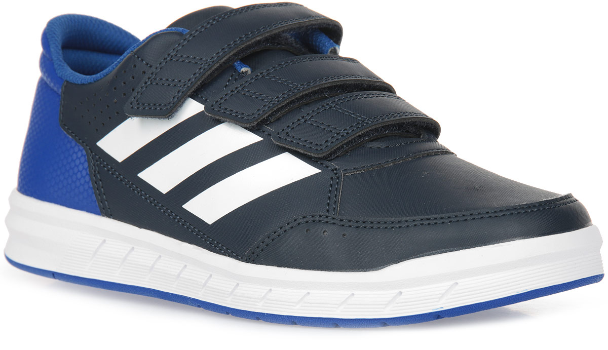 Кроссовки для мальчика adidas AltaSport CF K, цвет: черный, синий, белый. BA9527. Размер 3 (35)BA9527 Кроссовки для мальчика adidas AltaSport CF K, цвет: черный, синий, белый. BA9527. Размер 3 (35)BA9527Удобные детские кроссовочки для активных игр и занятий. Легкий и прочный верх из искусственной кожи дополнен немаркой резиновой подошвой, которая идеально подходит для школьных уроков физкультуры. Ремешки на липучках для удобного снимания и надевания. Комфортная и функциональная стелька EcoOrthoLite® с антимикробным покрытием.