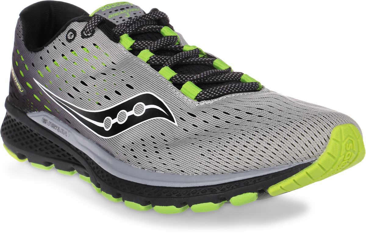 Кроссовки для бега мужские Saucony Breakthru 3, цвет: серый, черный. S20358-2. Размер 11,5 (46)S20358-2 Кроссовки для бега мужские Saucony Breakthru 3, цвет: серый, черный. S20358-2. Размер 11,5 (46)S20358-2Мужские кроссовки Saucony Breakthru 3 - ультралегкие беговые кроссовки с поддержкой стопы.Верх выполнен из специальной воздухопроницаемой сетки, отличающейся эластичностью и легкостью для более динамичного движения. Шнуровка надежно фиксирует обувь на ноге и позволяет отрегулировать объем. IBR+ увеличенный по боковому краю придает дополнительную устойчивость каждому шагу. Модель Breakthru 3 теперь с дополнительным слоем из EVERUN,расположенным прямо под стелькой. Подошва с технологией TRI-FLEX в сочетании с материаломEVERUN увеличивают распределение нагрузки по большейплощади поверхности, одновременно обеспечиваяоптимальную гибкость и сцепление.