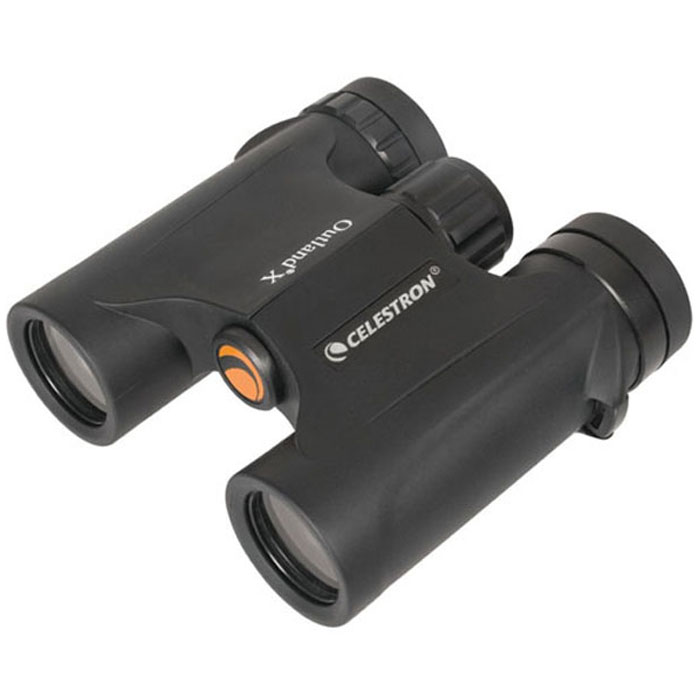 Celestron Outland X 10x25 бинокль водонепроницаемыйС71341 Celestron Outland X 10x25 бинокль водонепроницаемыйС71341Бинокли Celestron Outland X 10x25 были специально разработаны для удовлетворения потребностей любого наблюдателя. Они прекрасно подходят для морских путешествий, живых выступлений и концертов, путешествий и походов на природу, наблюдением за птицами, для спортивных мероприятий, для охоты. Оптика с многослойным просветлением обеспечивает естественную цветопередачу и высокую контрастность изображения. Призмы выполнены из высококачественного оптического стекла BaK-4 улучшают разрешение изображения. Резиновое покрытие этих биноклей обеспечивает надежность и комфортность при удержании бинокля в руках. Устройства серии Outlands X являются тумано- и водонепроницаемыми, а продувка азотом позволяет использовать их в любых погодных условиях. Серия биноклей Outlands X представляет собой универсальный выбор, сочетающий в себе превосходное изображение и небольшие размеры, что делает его идеальным выбором для всех Ваших приключений.