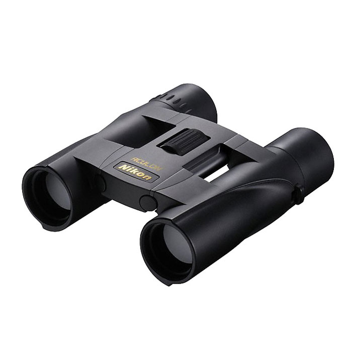 Nikon Aculon A30 8x25, Black бинокльBAA807SA Nikon Aculon A30 8x25, Black бинокльBAA807SAВсе модели серии Nikon Aculon A30 отличаются эргономичным дизайном корпуса, прочным резиновым покрытием, качественной просветлённой оптикой с использованием экологически чистого оптического стекла. Nikon Aculon A30 8x25 прекрасно подойдёт тем, кто любит путешествовать и наблюдать за миром живой природы, обозревать окрестные поля или следить за полётом птиц, будет полезен спортивным болельщикам и поклонникам театральных постановок (как в помещении, так и на открытых площадках). Основные характеристики бинокля Nikon Aculon A30 8x25 (silver) Лёгкий (вес 275 г) и компактный (125х115х42 мм) обрезиненный корпус Увеличение 8х, большое удаление выходного зрачка (15 мм), диапазон фокусировки - от 3м Экологически чистое стекло, Roof призмы, линзы с многослойным просветляющим покрытием Центральная фокусировка, регулировка межзрачкового расстояния (56…72 мм), поворотно-выдвижные наглазники Конструктивные особенности бинокля Nikon Aculon A30 8x25 (silver) ...