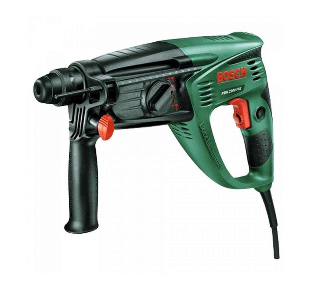Bosch PBH 2900 RE перфоратор (0603393106)PBH 2900 RE Bosch PBH 2900 RE перфоратор (0603393106)PBH 2900 REДомашний помощник Производитель ручного инструмента Bosch для использования как в быту, так и на производстве. Перфоратор предназначен для создания отверстий в металле, в дереве и других твердых материалах. В режиме «сверление с ударом» или «долбление» инструмент способен продолбить отверстие в бетоне, кирпиче, керамике. Отличная производительность При относительно не сложных видах работ, а также при эксплуатации инструмента на высоте вам необходим сравнительно легкий и производительный перфоратор. Именно таким является от производителя Bosch. Весом 3 кг, он снабжен мощным двигателем 730 Вт и длинным сетевым кабелем 3 м. Модель имеет функцию удара с энергией 2.7 Дж, частотой 4000 уд/мин., что делает его отличным «убийцей» бетона и кирпича. Долбить или сверлить Самым популярным режимом большинства перфораторов является режим «сверления с ударом», при котором рабочая оснастка получает одновременно оборотные и...