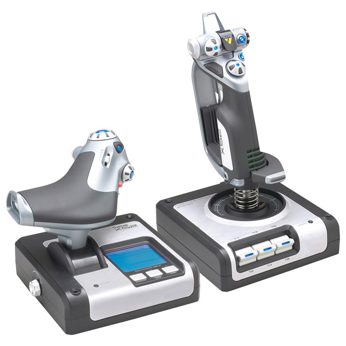 Saitek X52 Flight Control System джойстик + подарок от War ThunderPCA239 Saitek X52 Flight Control System джойстик + подарок от War ThunderPCA239Saitek X52 Flight Control System - продвинутый контроллер для авиасимуляторов, состоящий из джойстика и ручки газа. Точность, эргономичность и дизайн, в комплексе позволяют наиболее реалистично передать ощущения полета. Рукоятка оснащена двухуровневым курком, четырьмя кнопками и шифтом для дублирования функций. За счет технологии 3D Twist джойстик спокойно поворачивается вокруг оси, а центрирующий механизм вкупе с центральной пружиной загрузки гарантируют точную и качественную работу контроллера. Ручка газа позволяет регулировать тягу, оснащена восьмипозиционным переключателем и сенсорными кнопками на основании. Программирование джойстика можно осуществлять посредством программного обеспечения Saitek Smart Technology (SST). Для подключения девайса к компьютеру используется интерфейс USB. Подарок от War Thunder: купон на 1000 золотых орлов и две недели премимум-аккаунта. Подарок от War Thunder: купон на 1000 золотых орлов и две недели премимум-аккаунта.
