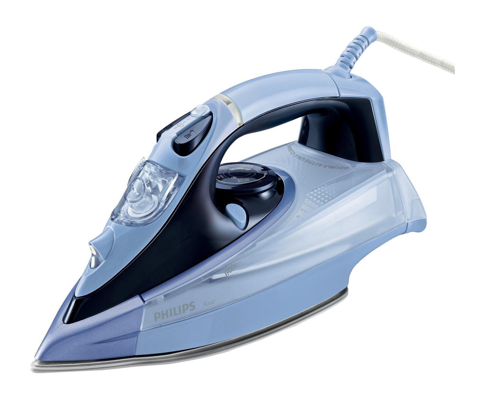 Philips GC 4860/02 утюгGC4860/02 Philips GC 4860/02 утюгGC4860/02Вес и конструкция новой модели утюга Philips GC 4860/02 позволяют легко перемещать утюг по ткани, разглаживая самые труднодоступные места. В сочетании с мощной подачей пара это дает превосходный результат. Паровой носик Steam Tip позволяет прогладить труднодоступные детали одеждыУникальный носик подошвы утюга Philips со специальными удлиненными отверстиями позволяет пару проникать в самые труднодоступные складки и эффективно разглаживать даже мелкие элементы одежды. Подошва SteamGlide - лучшая подошва от PhilipsПодошва SteamGlide - идеальная подошва от Philips для вашего парового утюга. Идеально скользящая, легкоочищаемая поверхность, устойчивая к появлению царапин. Выключается автоматически в целях безопасности и энергосбережения Функция автоотключения обеспечивает автоматическое отключение прибора для сбережения энергии, если он не используется более 5 минут. Оптимальная конструкция позволяет легко перемещать утюг по одежде Конструкция утюга Philips позволяет легко перемещать его по одежде, разглаживая самые труднодоступные участки. Небольшой вес позволяет легко перемещать утюг Оптимальный вес утюга 1,6 кг позволяет с легкостью перемещать утюг с места на место. 2600 Вт для быстрого нагрева и мощного глажения. Подача пара до 50 г/мин для лучшего разглаживания складок Постоянная подача пара до 50 г/мин обеспечивает оптимальное количество пара для эффективного разглаживания складок. Паровой удар 200 г для разглаживания самых жестких складокБлагодаря мощному паровому удару 200 г вы сможете разгладить даже самые жесткие складки.