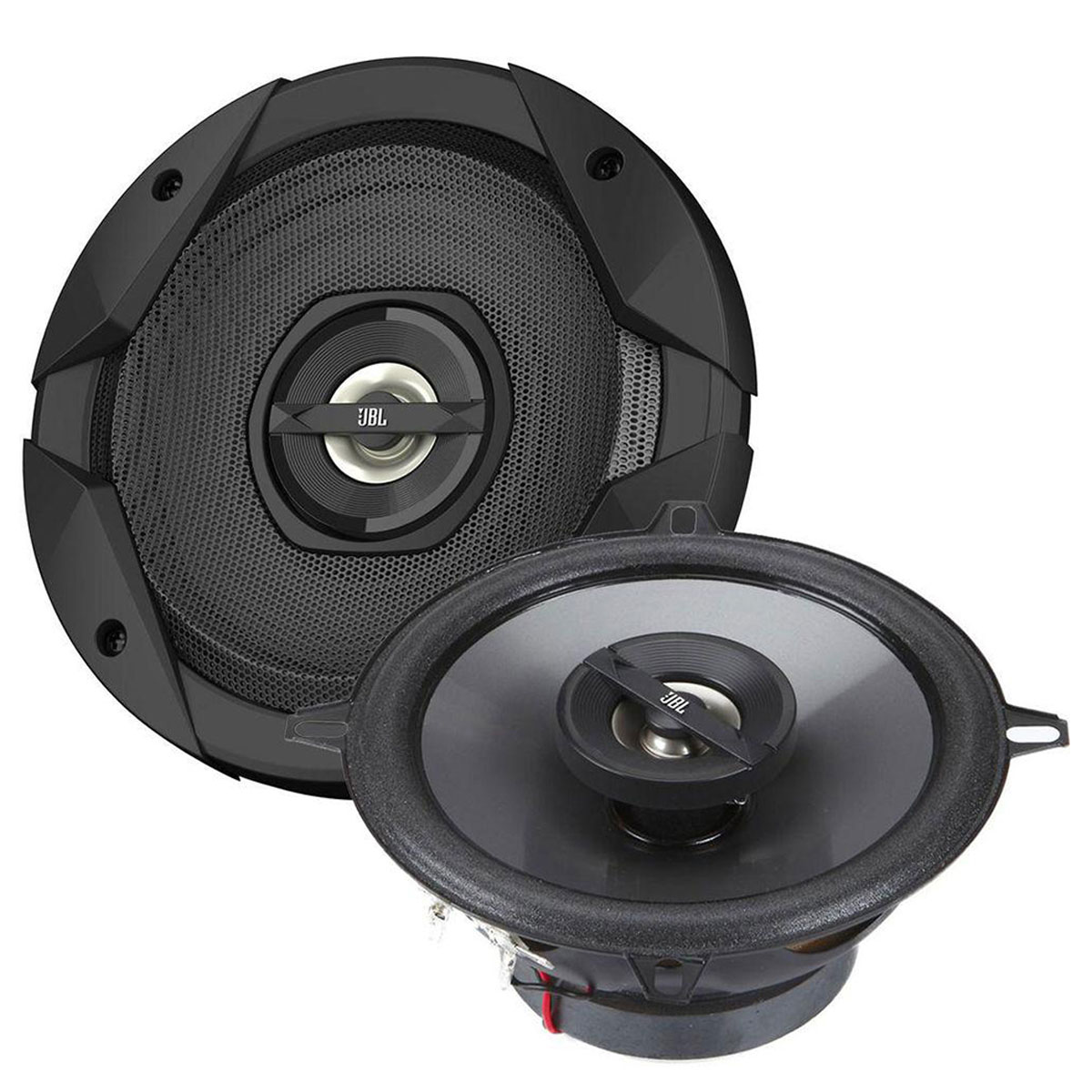 JBL GT7-5 автоакустика коаксиальнаяGT7-5 JBL GT7-5 автоакустика коаксиальнаяGT7-5Автомобильные динамики серии JBL GT7 – оптимальный выбор для тех, кто ценит сочетание цены и качества, а также небезразличен к стилю автомобильной акустики. Серия колонок JBL GT7 с легкостью интегрируется на место штатных колонок и проста в установке. Кроме того, каждый комплект динамиков включает оборудование для установки, что делает их монтаж еще более простым. Технология Plus One позволяет увеличить полезную площадь диффузоров на 30%, что благотворно сказывается на СЧ-диапазоне и расширяет басы. Вкупе с расширенным диапазоном частот и индивидуальной настройкой, владелец динамиков JBL GT7 получает акустическое оформление превосходного качества по невысокой цене, имея возможность подстроить звучание, опираясь на собственные предпочтения. А стильный внешний вид колонок излишний раз подчеркнет хороший вкус владельца автомобиля.