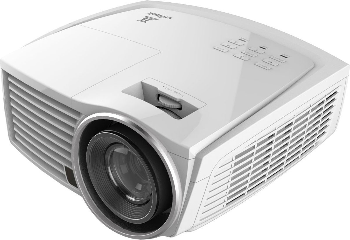 Vivitek H1186-WT кинотеатральный проектор21740 Vivitek H1186-WT кинотеатральный проектор21740Vivitek H1186-WT - это сочетание высокого разрешения Full HD 1080p, яркости 2,000 ANSI lm и высокой контрастности 50,000:1. Благодаря возможности ISF-калибровки, как для светлого, так и темного времени суток, H1186 является прекрасным решением, позволяющим полностью насладиться видеоиграми или домашними развлечениями и погрузиться в мир кинематографа. Технологии Texas Instruments DLP DarkChip3 и BrilliantColor обеспечивают яркие и сочные цвета, а также глубокий уровень черного и идеальную передачу теней в темных сценах. Возможность сдвига линз по вертикали облегчает расчет и установку проектора, как в специальном помещении для домашнего кинозала, так и обычной гостиной. Аудиотехнология SRS WOW обеспечивает чистый и насыщенный звук в сочетании с глубокими басами, кроме того, модель оснащена разнообразными интерфейсами, в том числе HDMI v1.4 и MHL, позволяющими подключить спутниковый ресивер, Blu-Ray плеер или игровую видеоприставку, а также VGA, S-Video,...