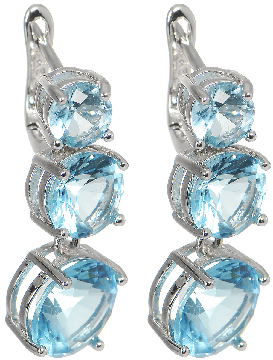 Серьги Fashion House, цвет: голубой, серебристый. FH33009Серьги с подвесками Серьги Fashion House, цвет: голубой, серебристый. FH33009Серьги с подвескамиЭлегантные серьги современного дизайна Fashion House изготовлены из металлического сплава и оформлены вставками из граненого циркона.В качестве основания изделия используется английский замок, который надежно зафиксирует сережку.Стильные серьги помогут дополнить любой образ и привнести в него завершающий яркий штрих.