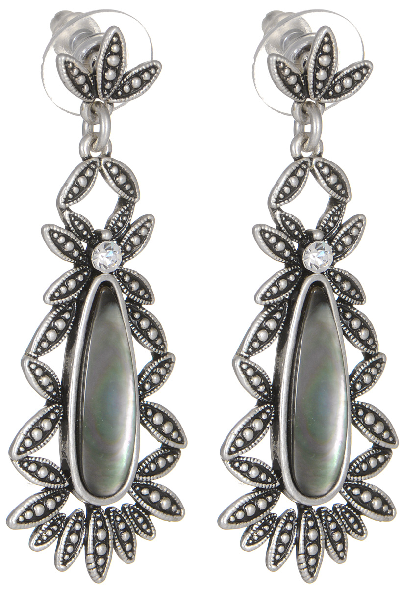 Серьги Fashion House, цвет: темно-серебристый, белый. FH29508FH29508 Серьги Fashion House, цвет: темно-серебристый, белый. FH29508FH29508Серьги Fashion House выполнены в дизайне под старину, но из модных современных материалов. Изделие каплевидной формы из металла, инкрустировано перламутром и сверкающим стразом. Серьги оснащены удобным замком-гвоздиком. Эти оригинальные серьги прекрасно впишутся в любой образ и станут настоящей находкой для утонченных модниц.