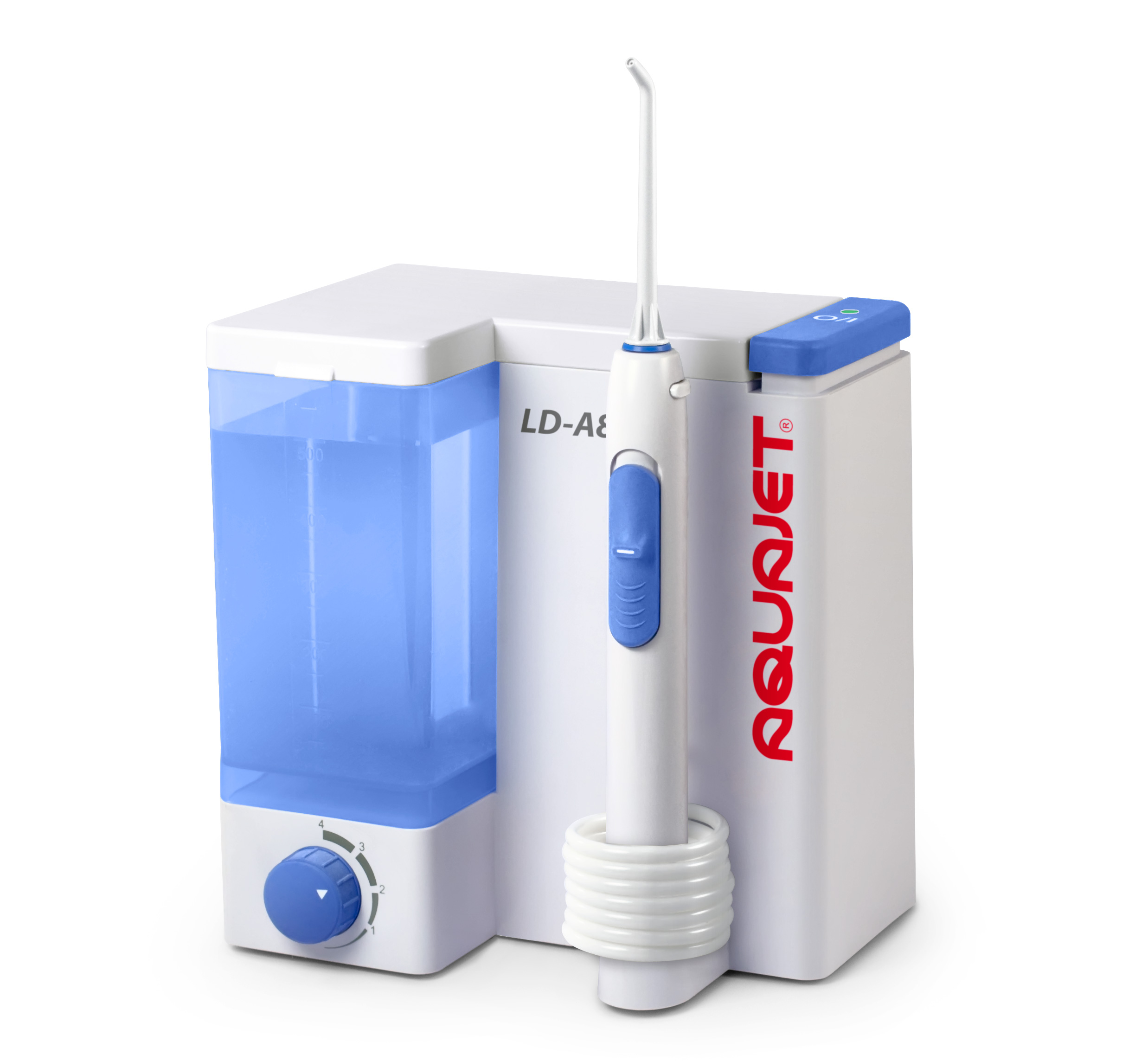 Little Doctor Ирригатор полости рта LD-A80001492 Little Doctor Ирригатор полости рта LD-A80001492Ирригатор Aquajet LD-A8 работает при мощности до 620 кПа, мощность плавно регулируется колесиком на корпусе. Ирригатор имеет вместительный резервуар на 500 мл, который полностью расходуется за 1,5 мин при максимальном напоре струи. Aquajet LD-A8 удобен в использовании - ирригатор оборудован пылезащитным отсеком для хранения насадок и его можно прикрепить на стену. Особенности: Увеличенная мощность водной струи позволяет достичь областей, недоступных при обычной чистке. Контейнер для жидкости и отсек для насадок теперь можно мыть в посудомоечной машине. Гладкий дизайн корпуса без выступов предотвращает скопление пыли и воды. Soft-Touch – специальное мягкое покрытие переключателей прибора делает его использование легким и приятным. ?В комплект входит: Ирригатор Aquajet LD-A8 5 сменных насадок Шурупы и дюбеля для крепления к стене Руководство по эксплуатации на русском языке Гарантийный талон на год