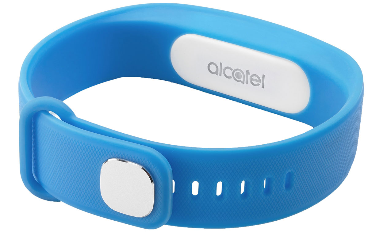 Alcatel MB10, Blue White фитнес-браслетALC-MB10-3BALRU1-1 Alcatel MB10, Blue White фитнес-браслетALC-MB10-3BALRU1-1Alcatel Move Band - первый фитнес-браслет от компании Alcatel, созданный для тех, кто следит за своим физическим состоянием. Устройство фиксирует не только количество пройденных шагов, сожженных калорий, но и сообщает о качестве вашего сна. У гаджета нет экрана - он способен передать вибрирующий сигнал, который подаст уведомлением на смартфон. Выполненный полностью из силиконового материала, браслет адаптирован к внешней среде - все элементы питания глубоко спрятаны, что удобно для ежедневного использования. Теперь, отправляясь в душ или в бассейн, не обязательно снимать браслет - он защищен по классу IP67, что дает ему устойчивость к воздействию влаги при погружении на глубину до 1 метра. Емкости встроенной батареи хватает на неделю непрерывной работы устройства, а ее подзарядка занимает не более 2 часов.