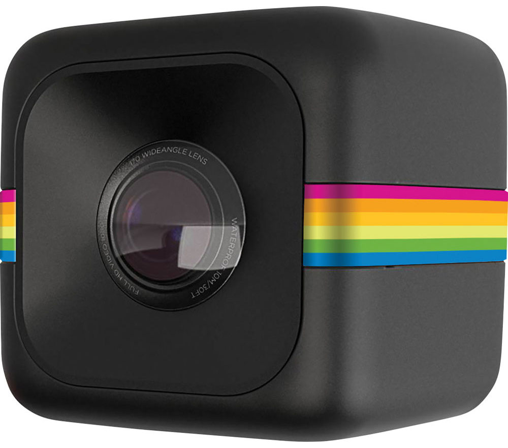 Polaroid Cube+, Black экшн-камераPOLC3BK+ Polaroid Cube+, Black экшн-камераPOLC3BK+Polaroid Cube+ — это обновлённая уникальная экшн-камера, заключенная в миниатюрный корпус в форме куба. Изменения коснулись матрицы и качества съёмки: теперь можно снимать видео в 1440p, а фото - в 8 Мп. Плюс появилась долгожданная возможность подключаться к камере по Wi-Fi со смартфона на iOS или Android для настройки камеры и просмотра материала. Благодаря необычной конструкции Cube, вы всегда сможете носить камеру с собой, а встроенный магнит позволит прикрепить к ее к любой металлической поверхности, будь то велосипедная рама или капот автомобиля, для получения самых впечатляющих кадров. Сам корпус имеет брызго- и пылезащищённую конструкцию, так что, в какой бы ситуации вы не оказались, Polaroid Cube+ останется практически неуязвимой. Кроме того, в продаже имеется дополнительный защитный корпус для погружения в воду (на глубину до 5 м) и крепления, позволяющие использовать камеру в любых условиях, даже самых экстремальных.Несмотря на компактные размеры, в Cube+ поместились мощный процессор, 8-мегапиксельная матрица и объектив f/2.0 с широчайшим углом обзора 124 градусов. Это позволяет камере записывать изумительные ролики, так что можно быть уверенным в том, что в кадр попадет каждая важная деталь. Более того, здесь имеется мощный аккумулятор, вместе с которым Cube+ способна снимать до 90 минут видео, а для того чтобы хранить все, что вы засняли, Cube+ оборудовали слотом для карт памяти объемом до 32 ГБ.